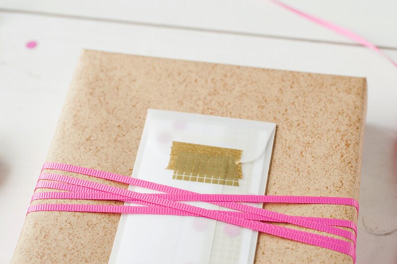 color pop // gift wrap idea by Anastasia Marie